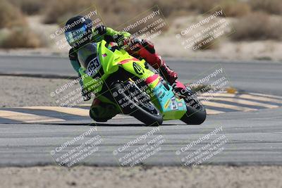 media/Oct-04-2025-CVMA (Sat) [[408bcdd6e4]]/Race 4-Formula Middleweight (Holeshot)/